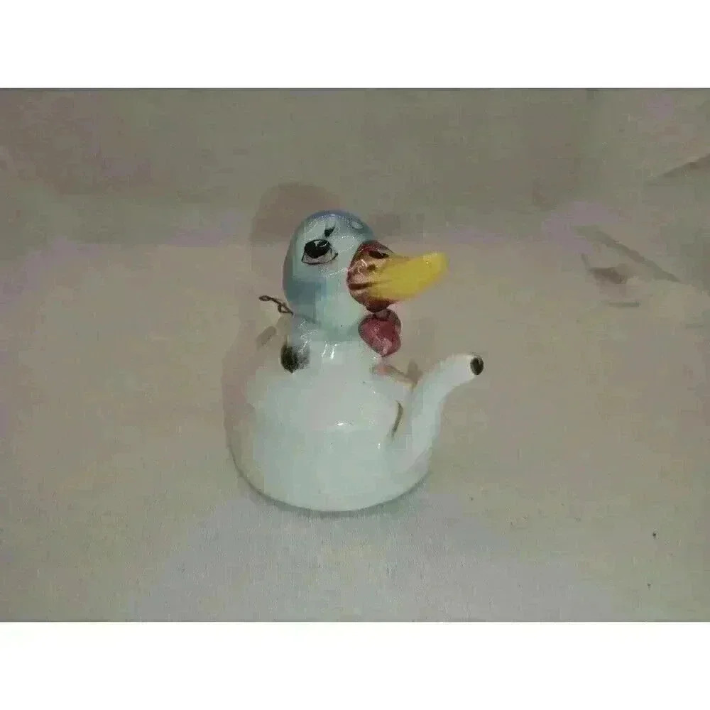 Vtg Duck Salt Shaker Tea Kettle Shape Cute Kitchen Farmhouse Decor Floral Accent - Picture 2 of 7